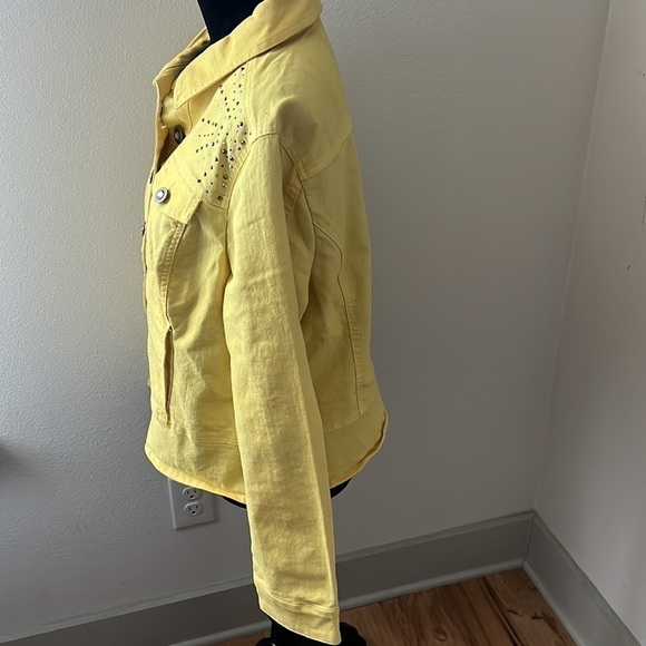 Christopher &‎  Banks yellow embellished jean jacket women’s Sz L - Picture 3 of 9